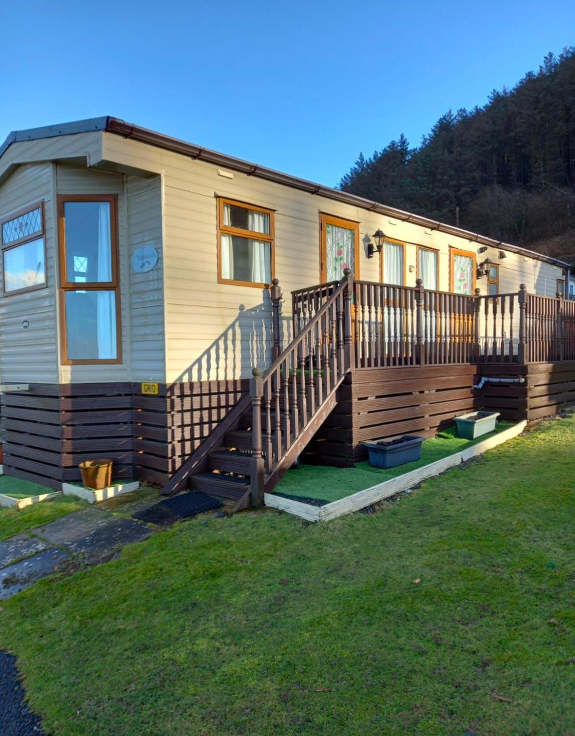 Spacious Luxury Escape With Sea Views And Pet Friendly At Clarach Bay Aberystwyth Bagian luar foto