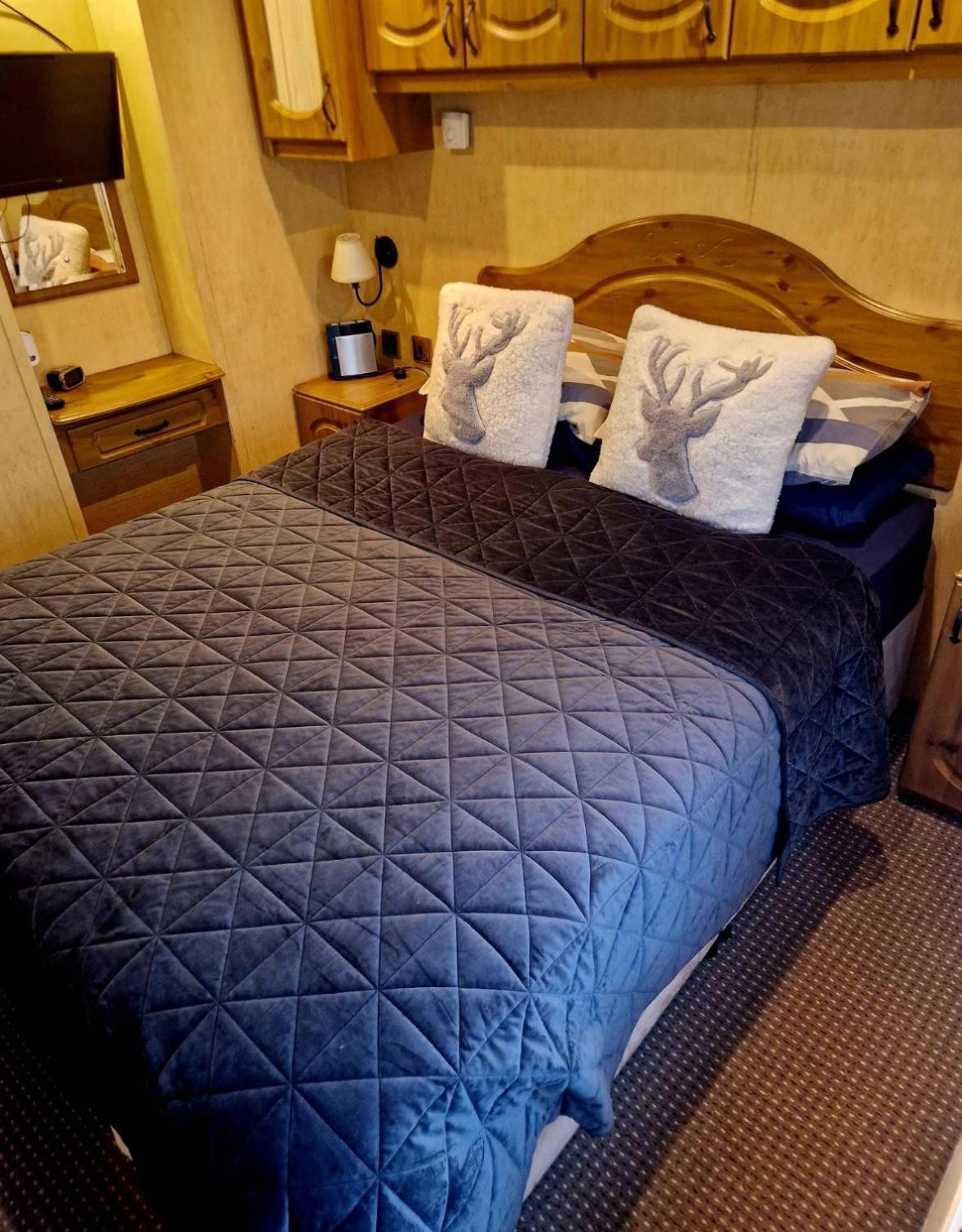 Spacious Luxury Escape With Sea Views And Pet Friendly At Clarach Bay Aberystwyth Bagian luar foto